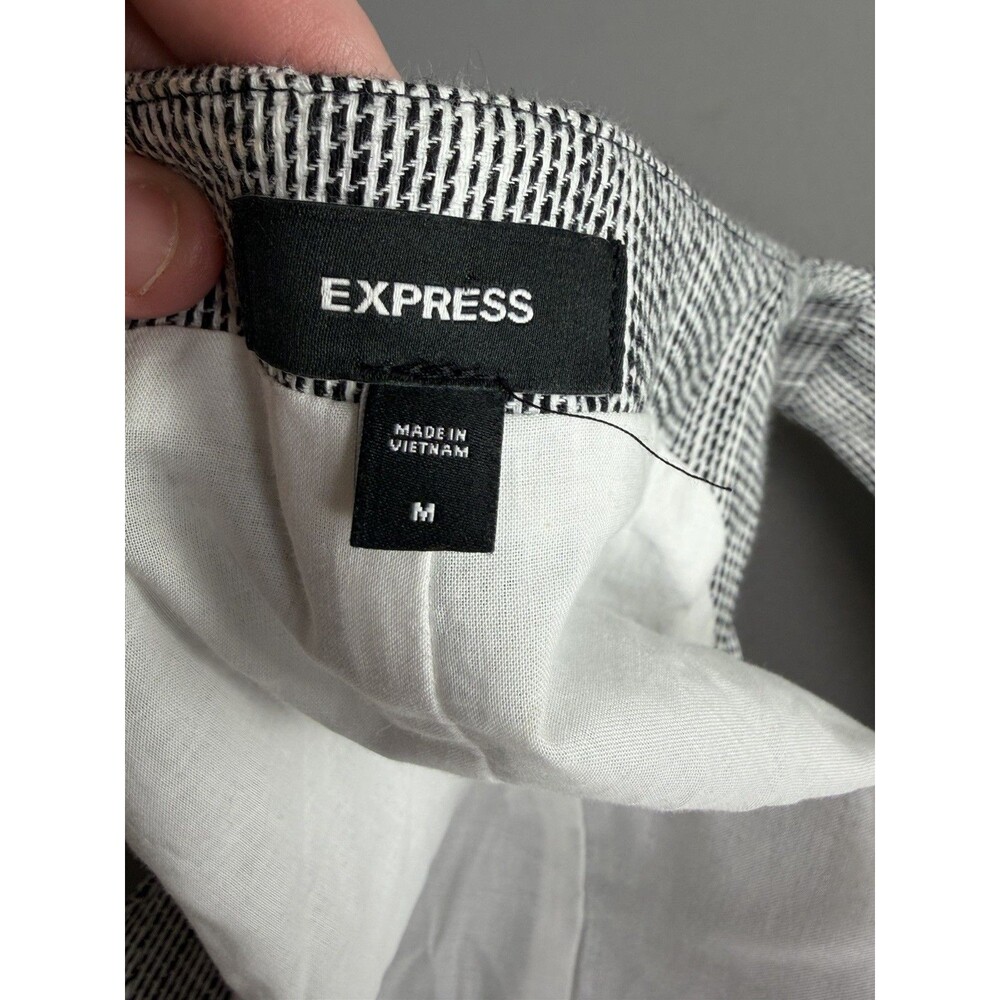 Express Black & White Textured Button Front Vest –Sleeveless Tailored – Size M - Picture 9 of 11
